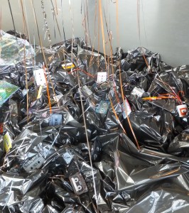 robek7-expo-plastique-Colysée-Lambersart-collectif-ferblanterie-samia-kachkachi-7